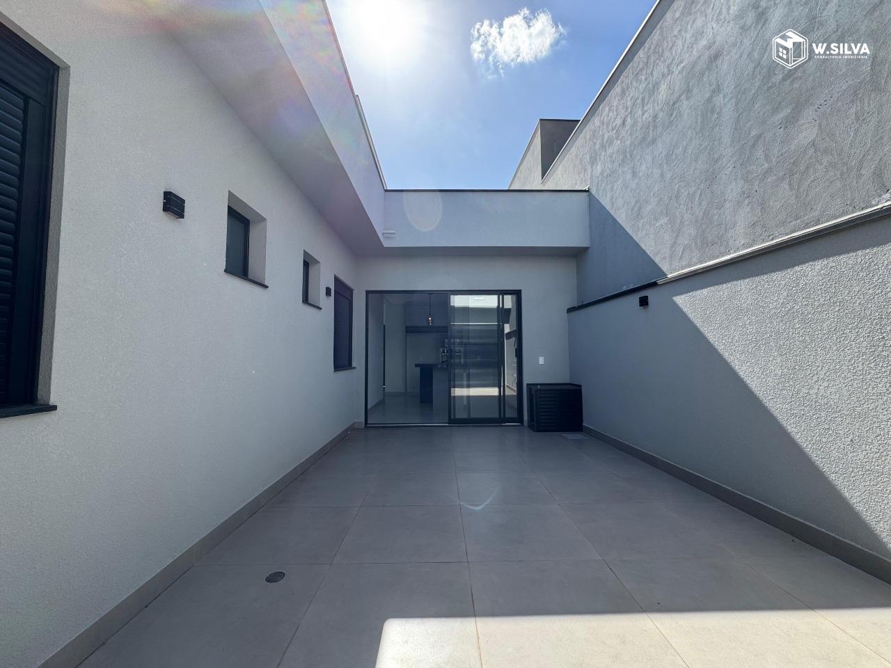 Casa em Condomínio à venda no Condomínio Park Gran Reserve: Quintal