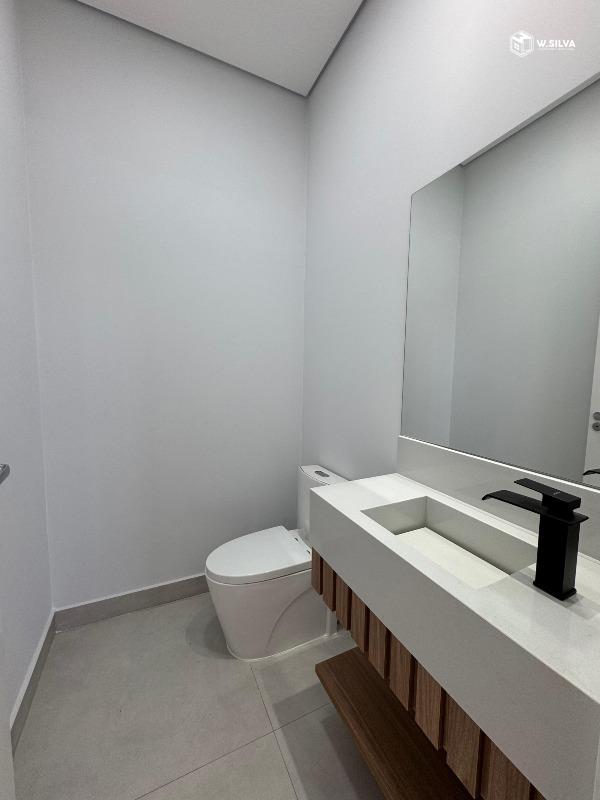 Casa em Condomínio à venda no Condomínio Park Gran Reserve: Lavabo