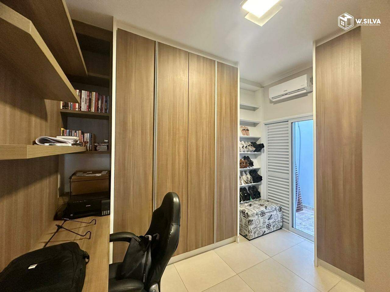 Casa em Condomínio à venda no Condomínio Vila Rica :