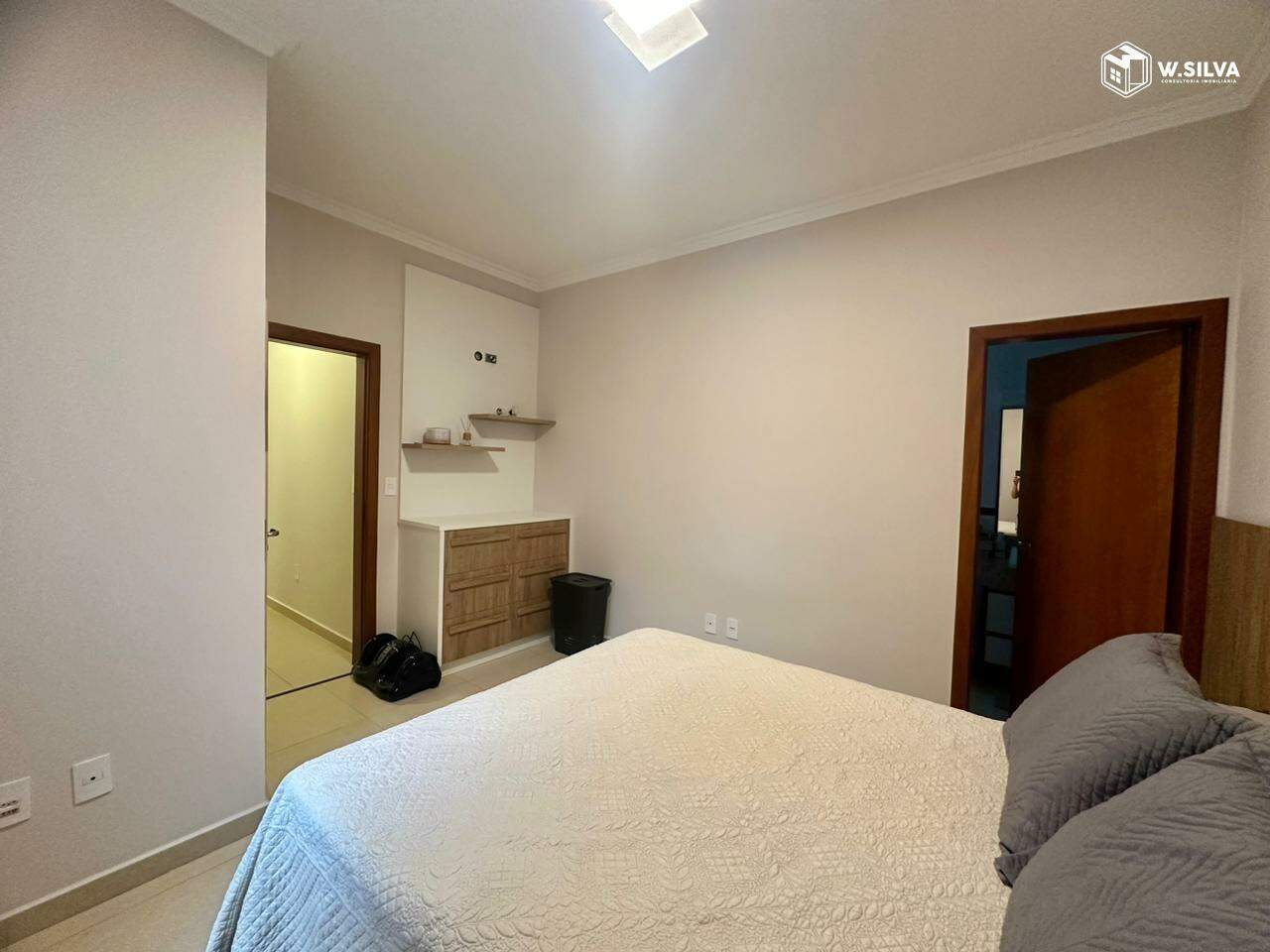 Casa em Condomínio à venda no Condomínio Vila Rica :