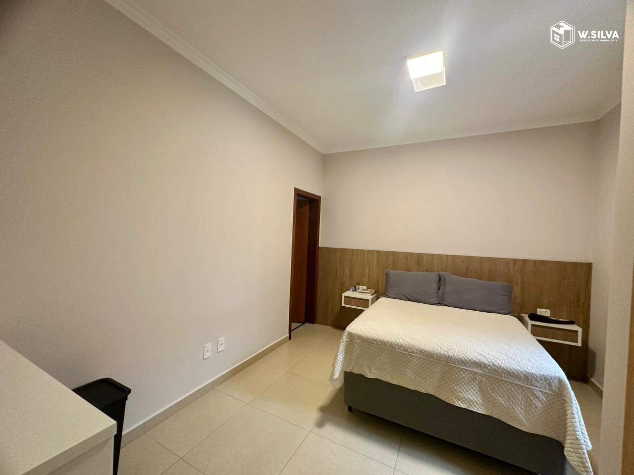 Casa em Condomínio à venda no Condomínio Vila Rica :