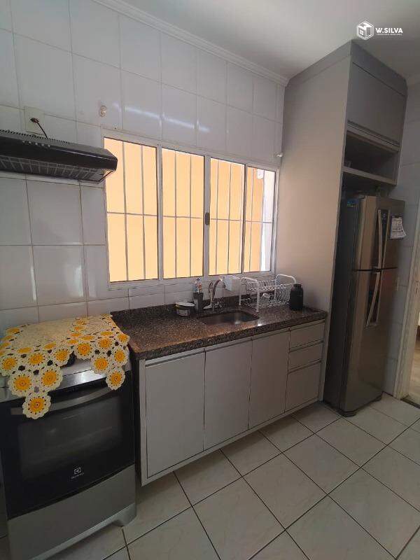 Casa em Condomínio à venda no Condomínio Residencial Flamboyant: