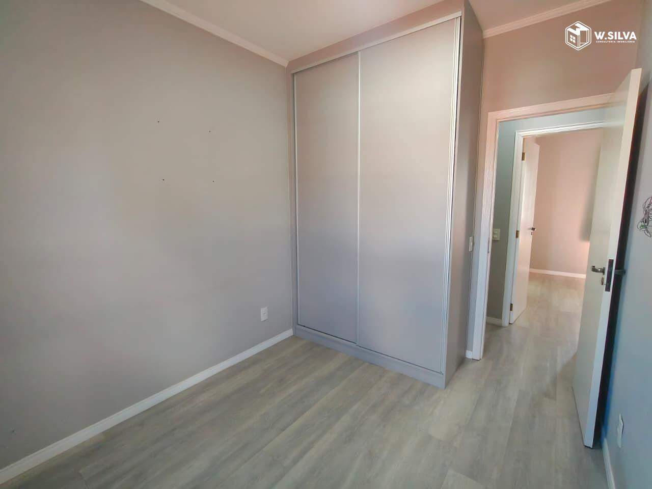 Casa em Condomínio à venda no Condomínio Residencial Flamboyant: