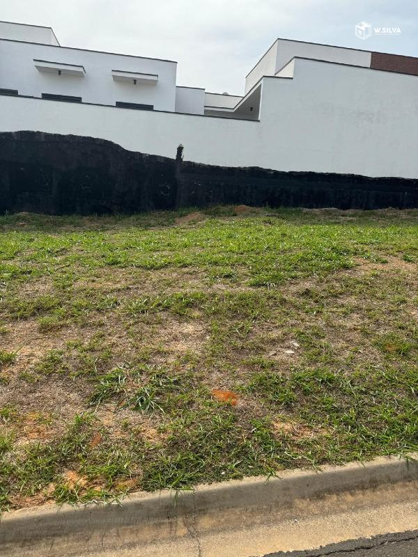 Terreno em condomínio à venda no Jardins do Império - Vila Rica : 