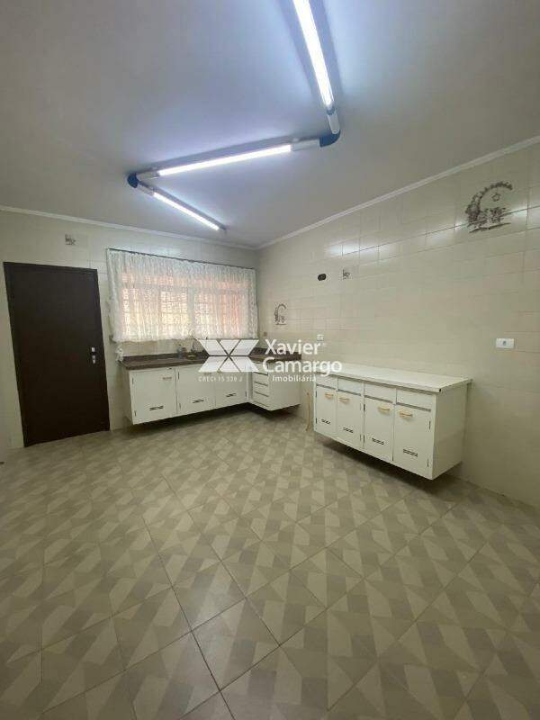 Casa à venda no Jardim América: Cozinha