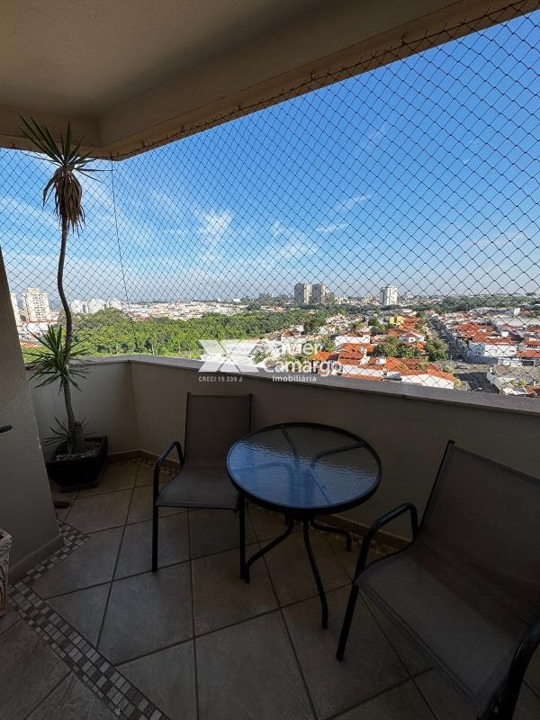 Apartamento à venda no Jardim Claret: Varanda