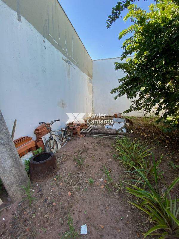 Terreno/Área à venda no Jardim do Ipês: Terreno