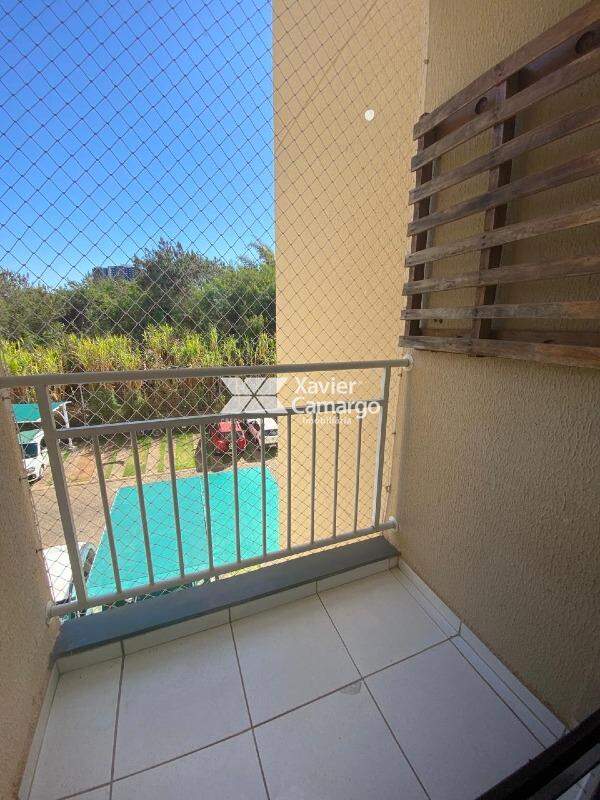 Apartamento à venda no Jardim do Horto: Sacada