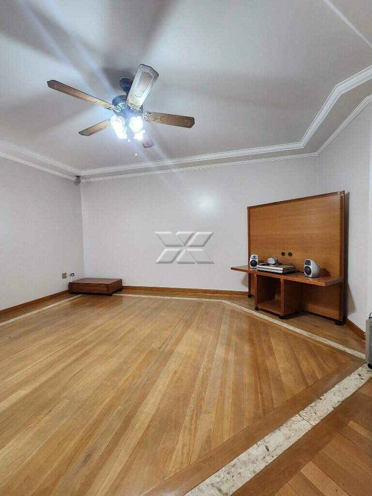 Apartamento para aluguel no Jardim Claret: Sala de Estar