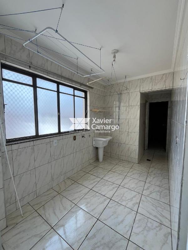 Apartamento para aluguel no Centro: Área de serviço