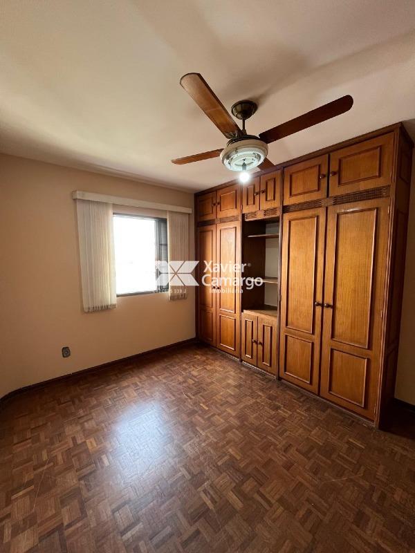 Apartamento para aluguel no Centro: Quarto