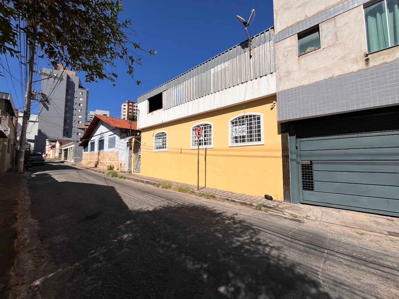 Casa à venda no CENTRO: FACHADA