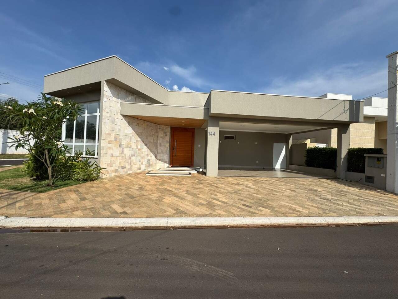 Casa à venda no Aeroporto: 