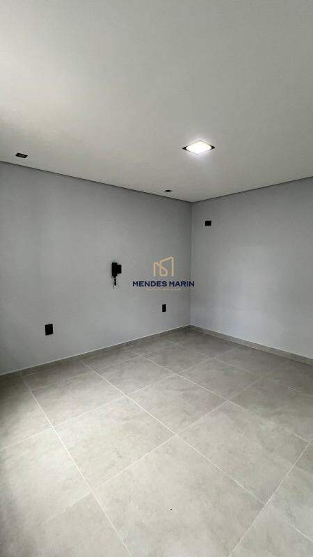Casa à venda no Conjunto Habitacional Hilda Mandarino: 