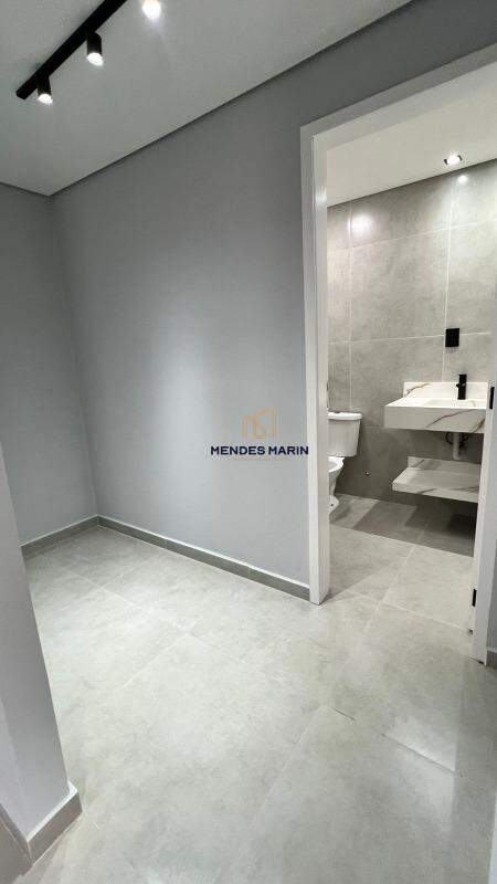 Casa à venda no Conjunto Habitacional Hilda Mandarino: 