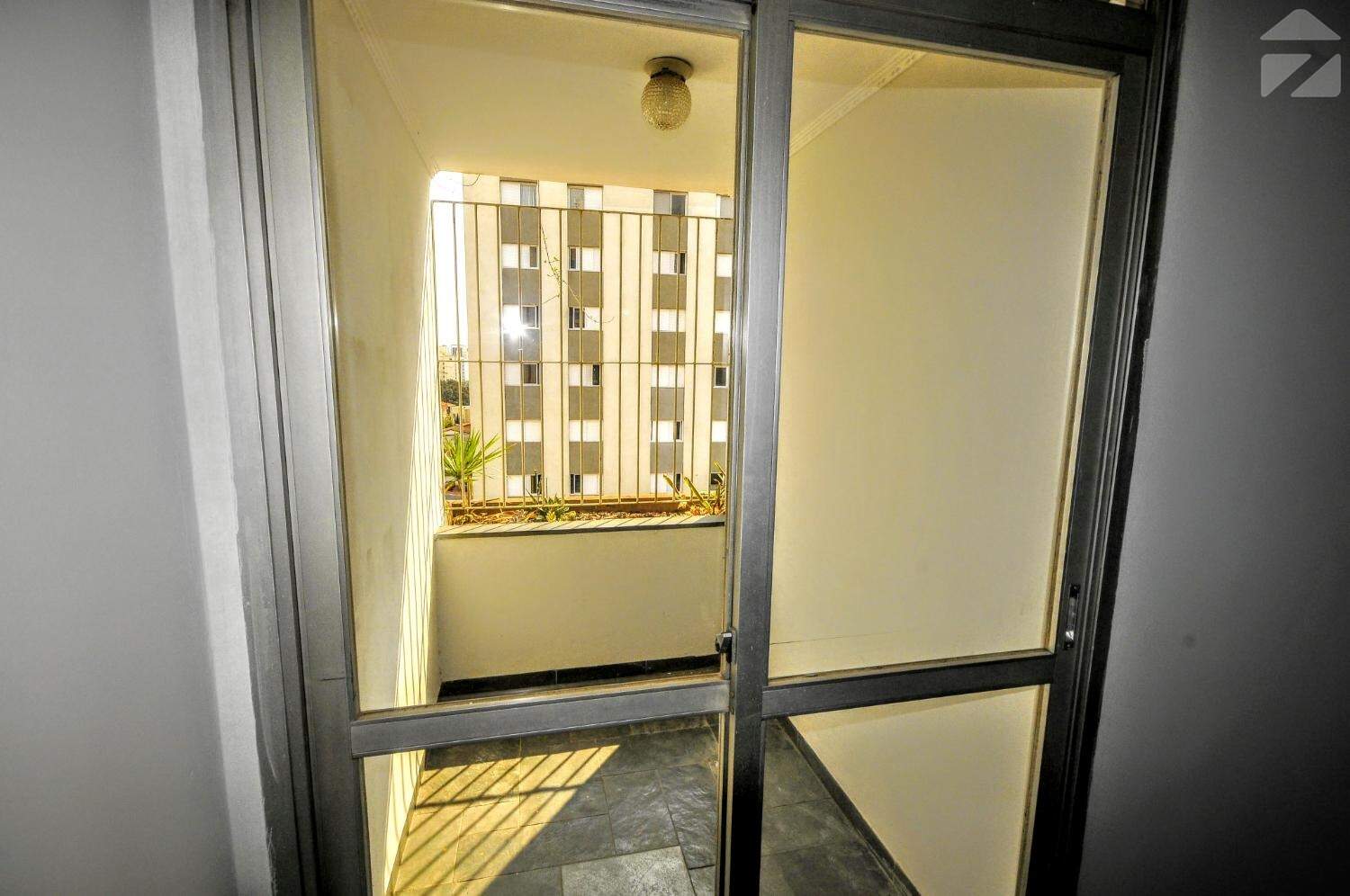 Apartamento em Bosque, Campinas - SP | Zelo Imóveis: Varanda
