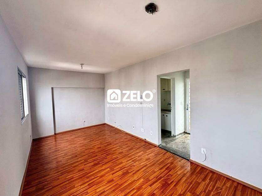 Apartamento em Taquaral, Campinas - SP | Zelo Imóveis: Sala de estar