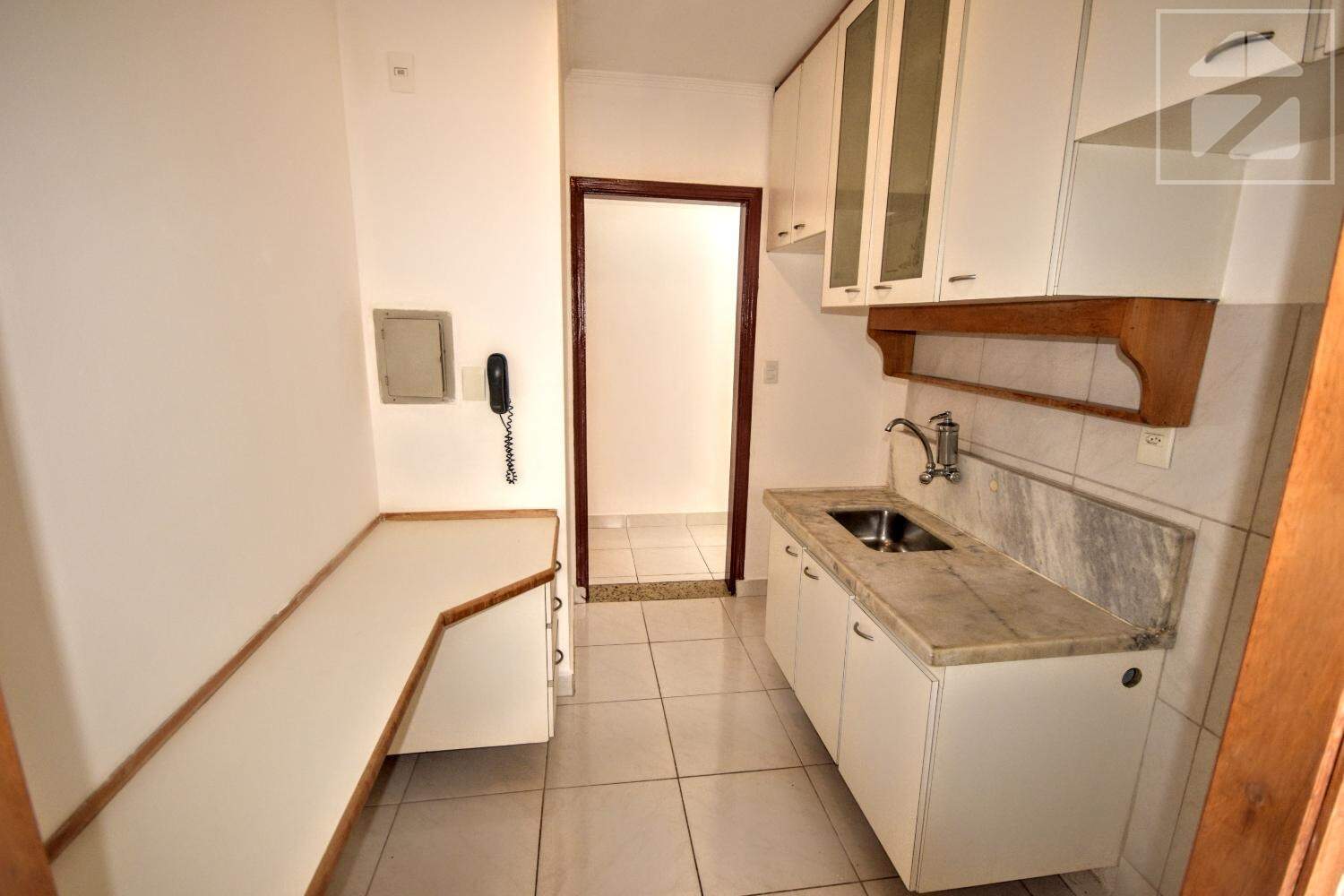 Apartamento em Jardim dos Oliveiras, Campinas - SP | Zelo Imóveis: Cozinha