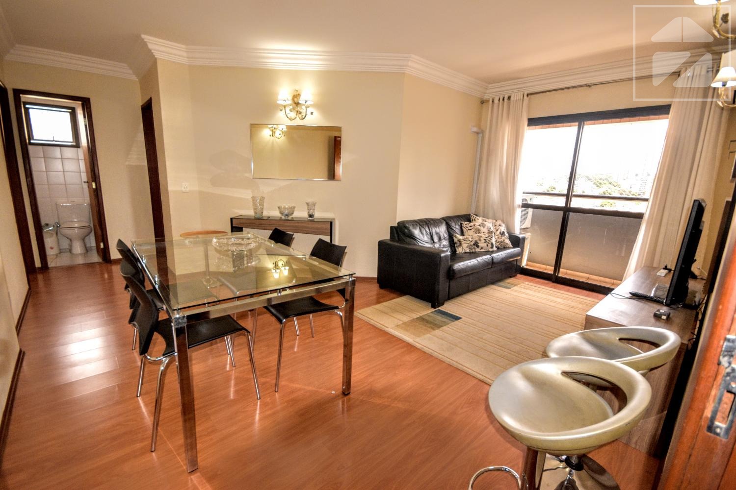 Apartamento em Cambuí, Campinas - SP | Zelo Imóveis: 