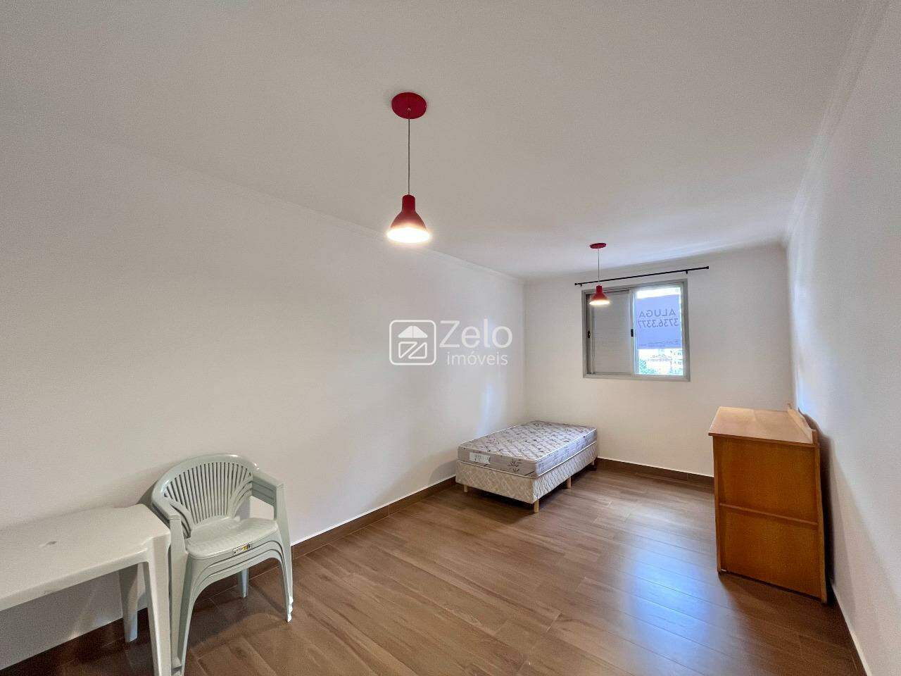 Apartamento em Centro, Campinas - SP | Zelo Imóveis: Sala e dormitório integrados