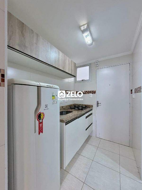 Apartamento em Centro, Campinas - SP | Zelo Imóveis: Cozinha