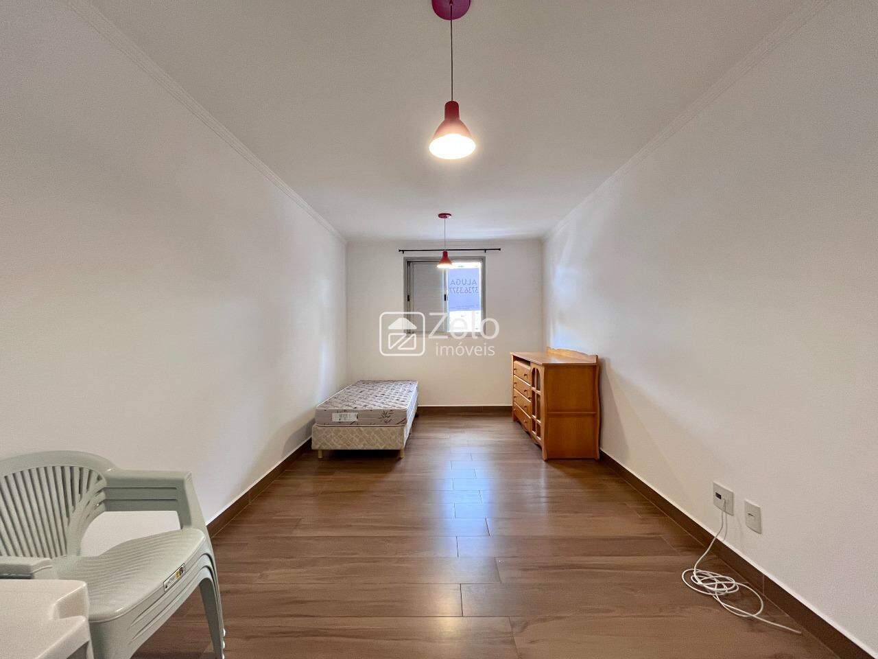Apartamento em Centro, Campinas - SP | Zelo Imóveis: Sala e dormitório integrados