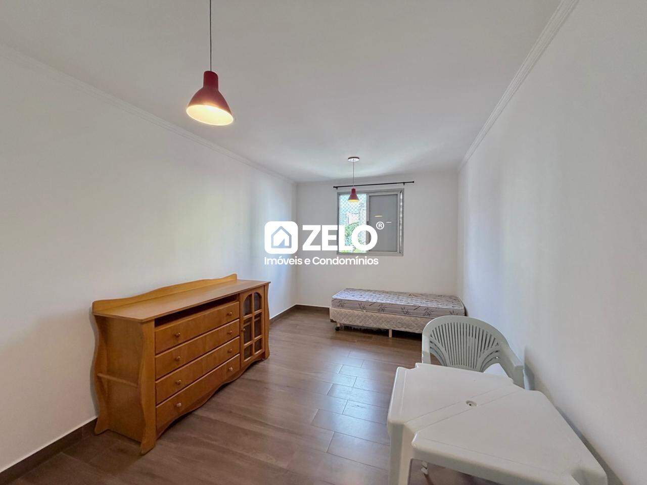 Apartamento em Centro, Campinas - SP | Zelo Imóveis: Sala e dormitório integrados