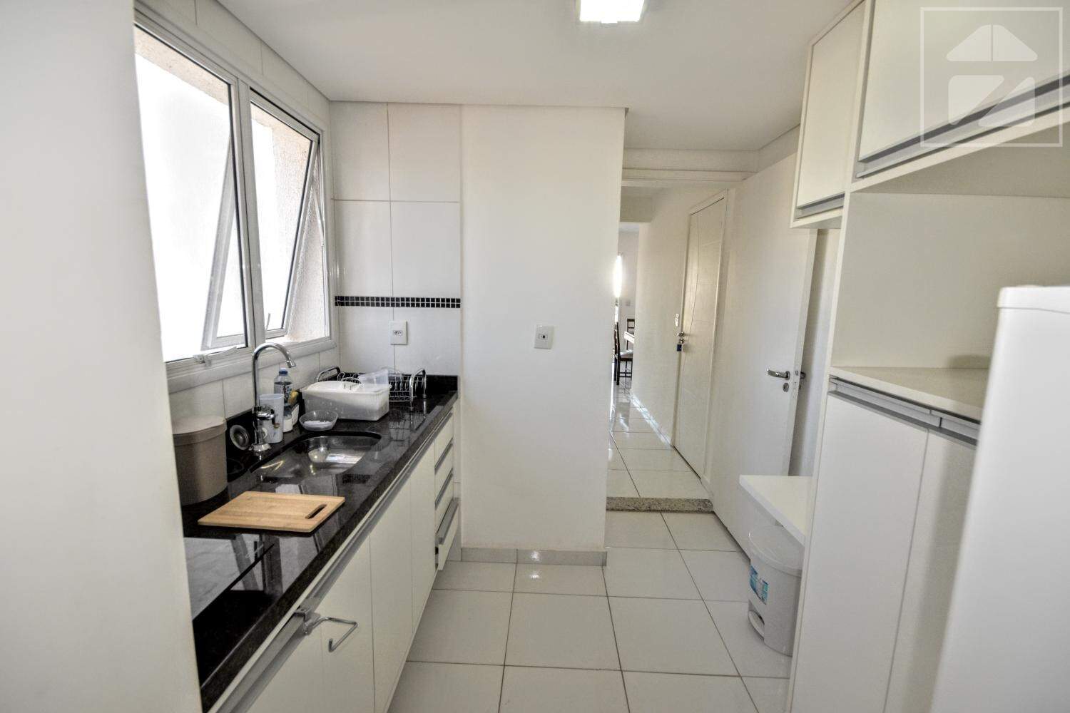 Apartamento em Bosque, Campinas - SP | Zelo Imóveis: Cozinha