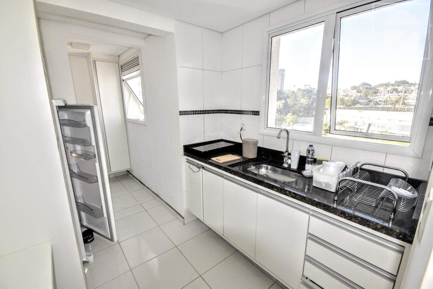 Apartamento em Bosque, Campinas - SP | Zelo Imóveis: Cozinha