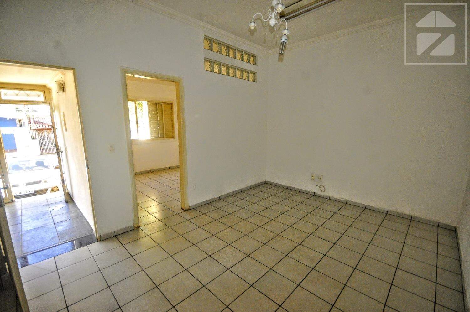 Casa em Vila Itapura, Campinas - SP | Zelo Imóveis: 