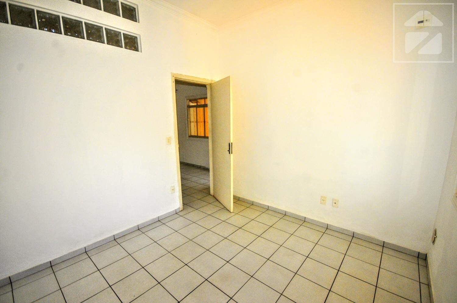 Casa em Vila Itapura, Campinas - SP | Zelo Imóveis: 
