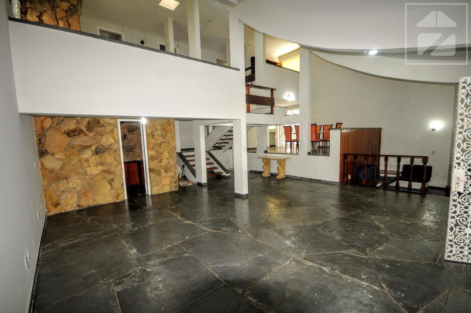 Casa em Vila Brandina, Campinas - SP | Zelo Imóveis: 