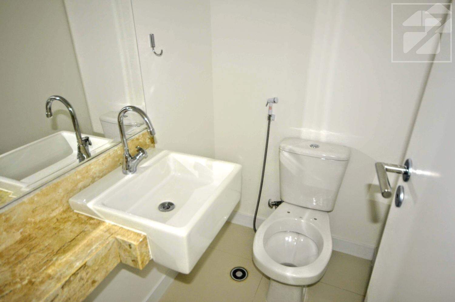 Apartamento em Cambuí, Campinas - SP | Zelo Imóveis: 
