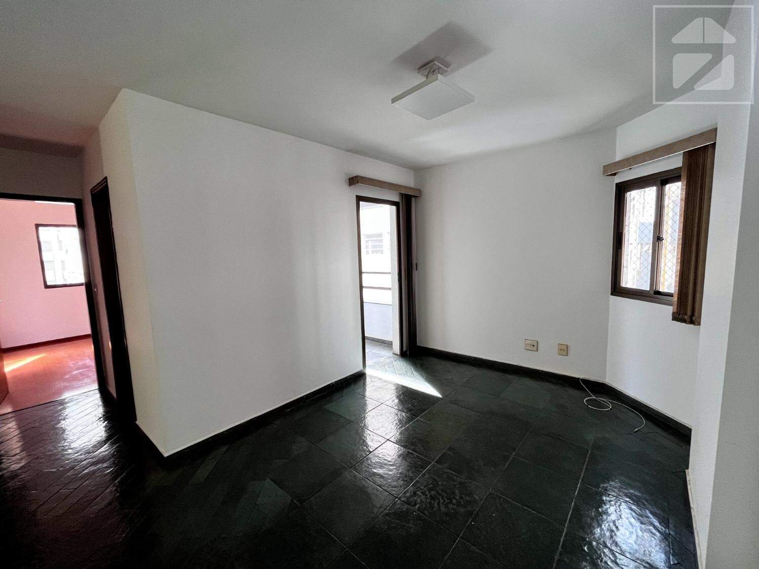 Apartamento em Cambuí, Campinas - SP | Zelo Imóveis: 