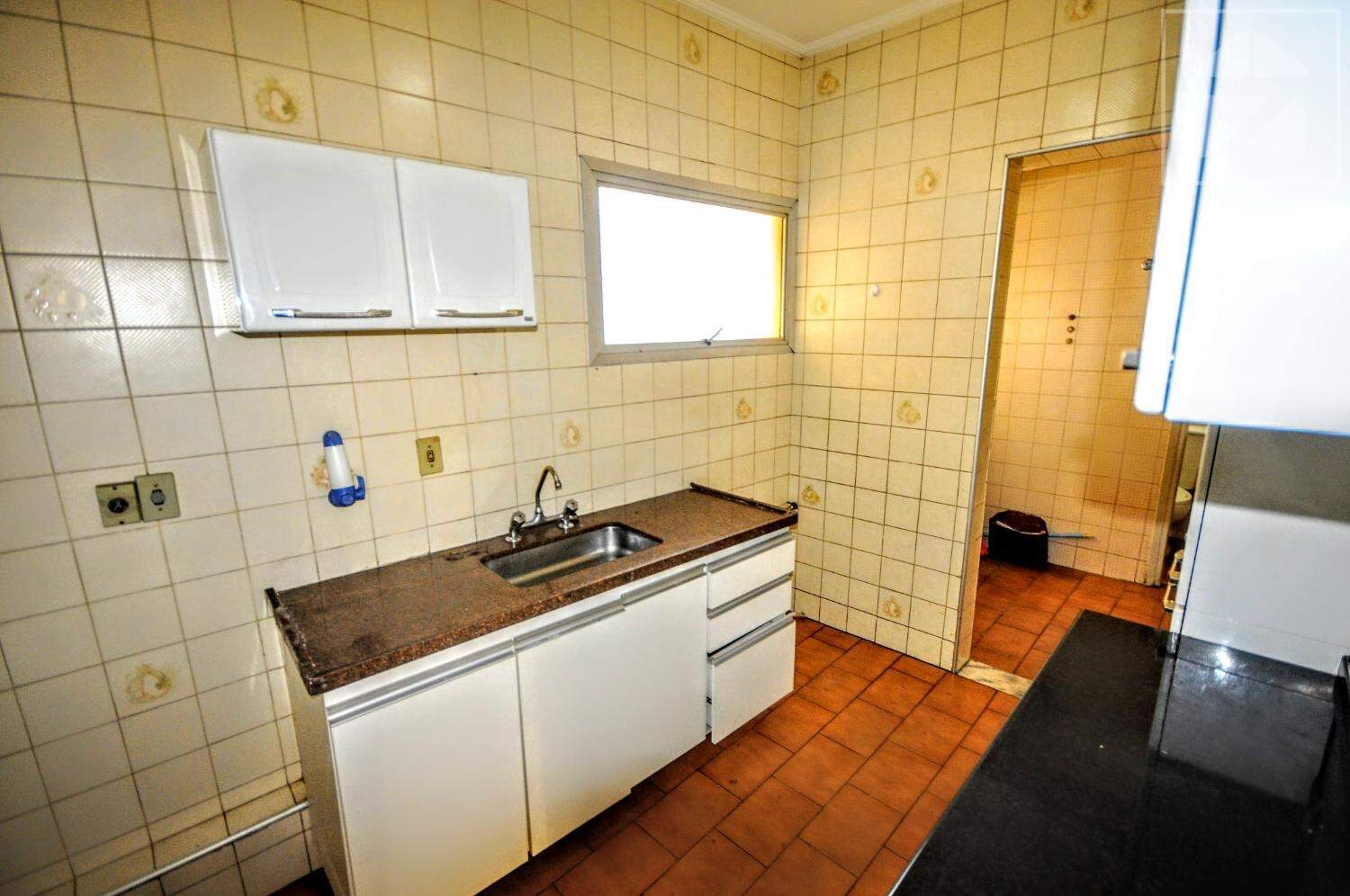 Apartamento em Centro, Campinas - SP | Zelo Imóveis: Cozinha