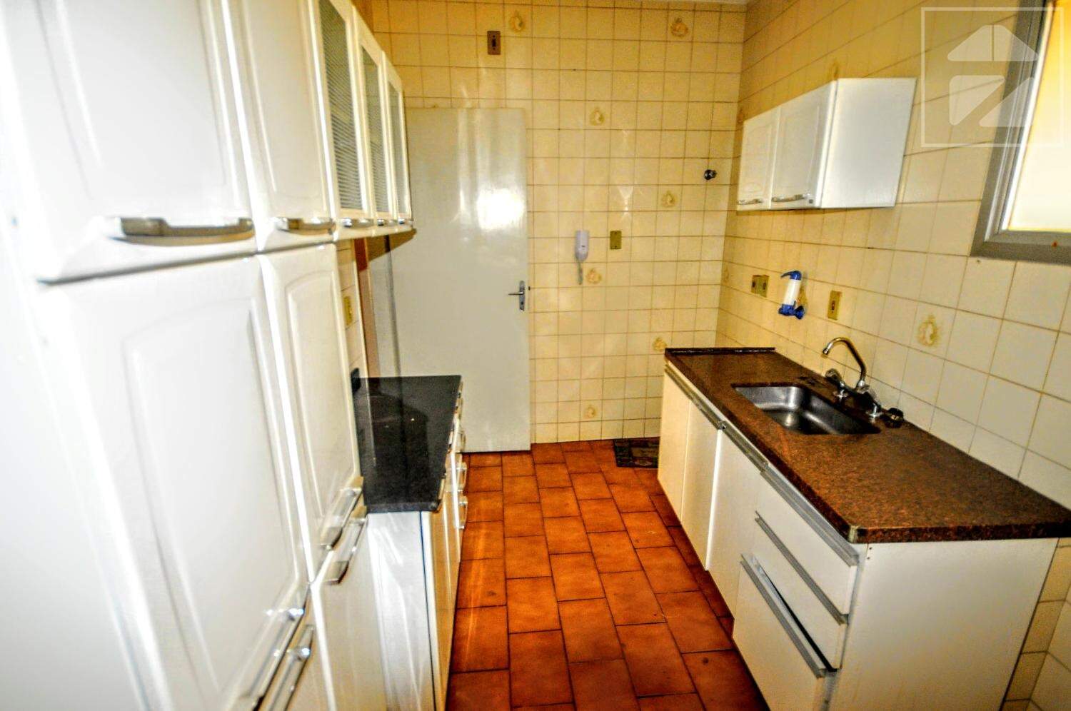 Apartamento em Centro, Campinas - SP | Zelo Imóveis: Cozinha