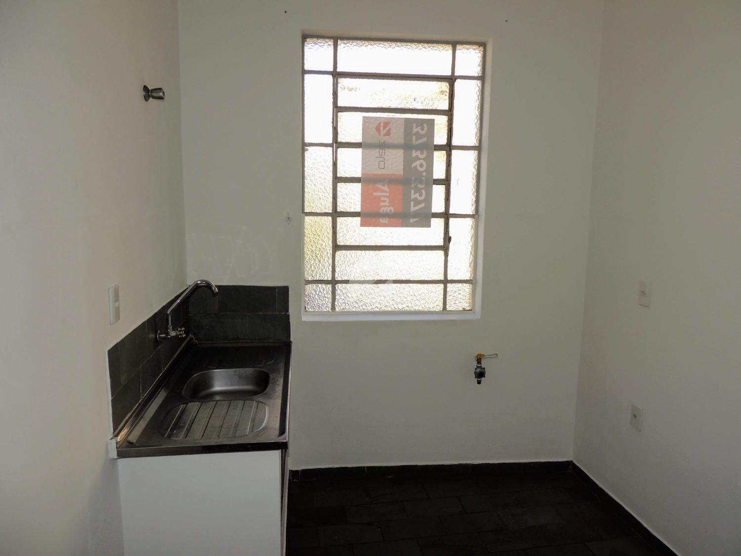 Apartamento em Centro, Campinas - SP | Zelo Imóveis: Cozinha