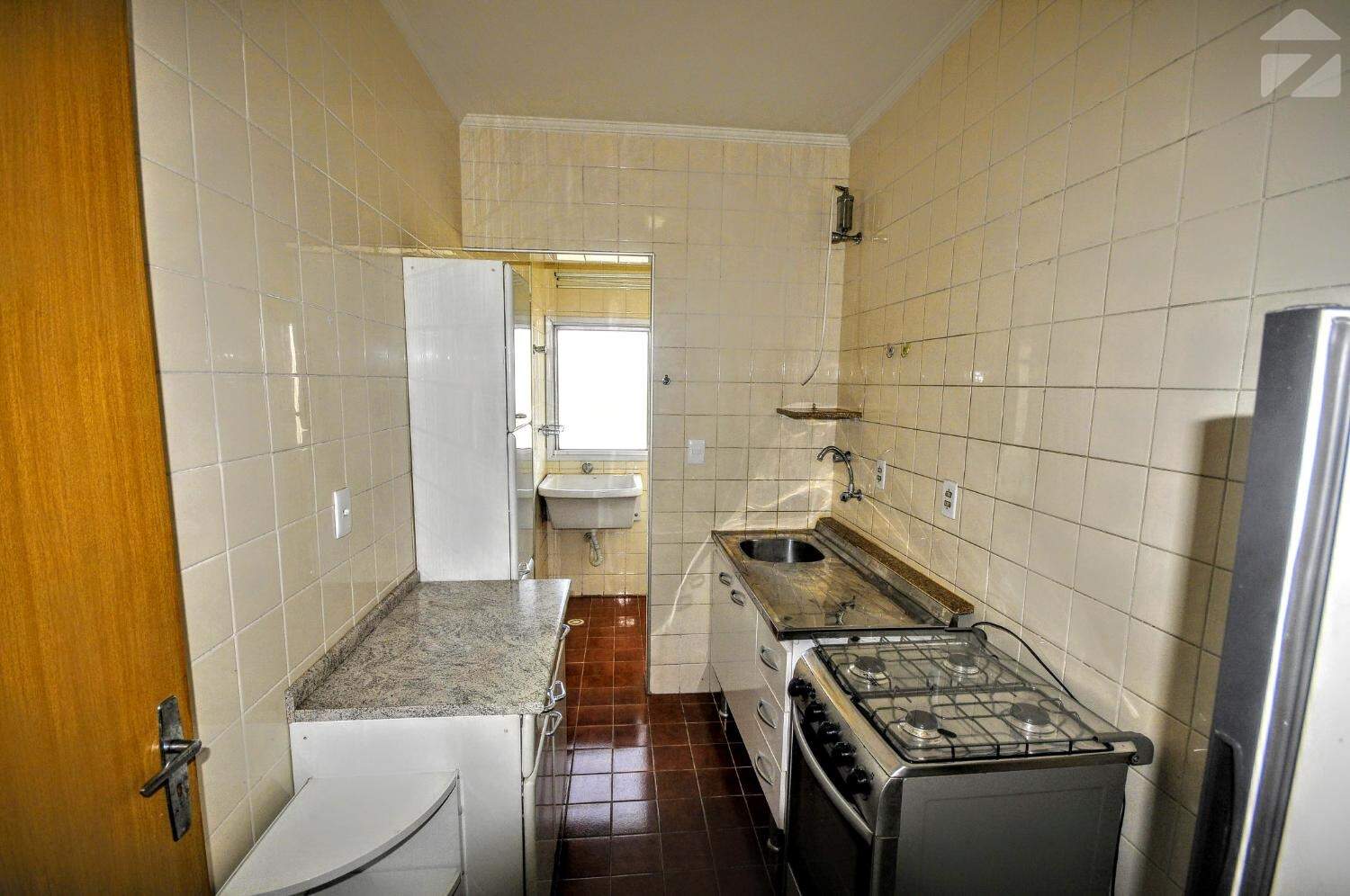 Apartamento em Botafogo, Campinas - SP | Zelo Imóveis: Cozinha