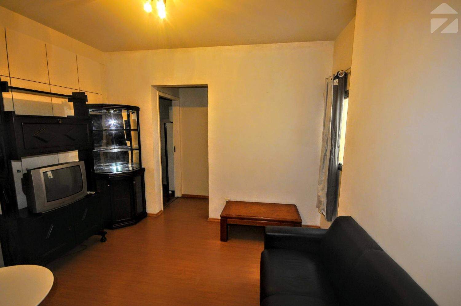Apartamento em Botafogo, Campinas - SP | Zelo Imóveis: Sala de estar