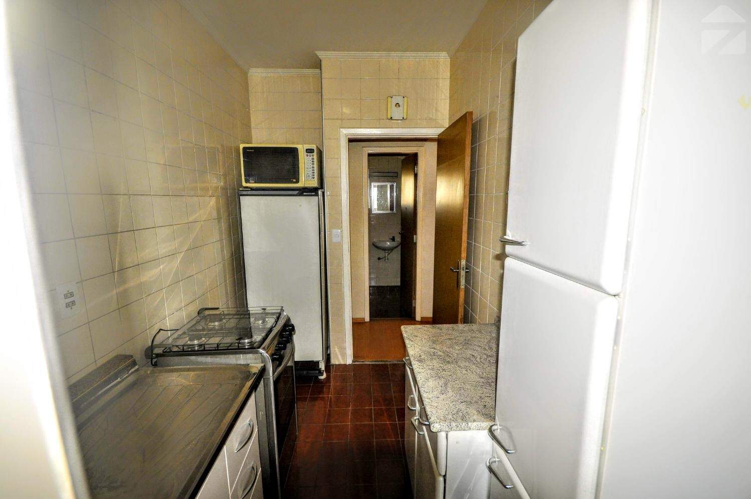 Apartamento em Botafogo, Campinas - SP | Zelo Imóveis: Cozinha