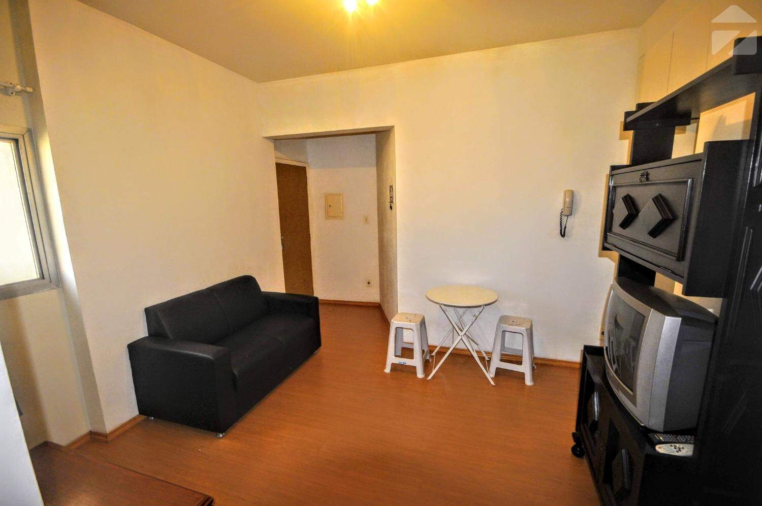 Apartamento em Botafogo, Campinas - SP | Zelo Imóveis: Sala de estar