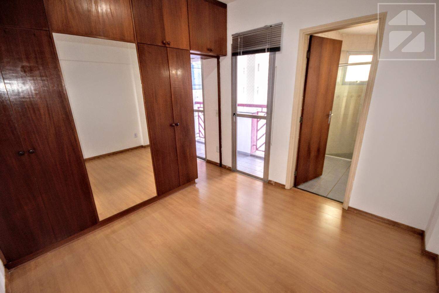 Apartamento em Botafogo, Campinas - SP | Zelo Imóveis: Dormitório