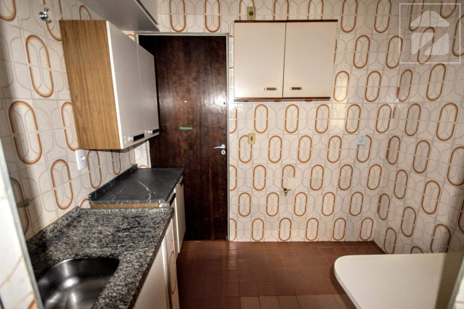 Apartamento em Centro, Campinas - SP | Zelo Imóveis: Cozinha