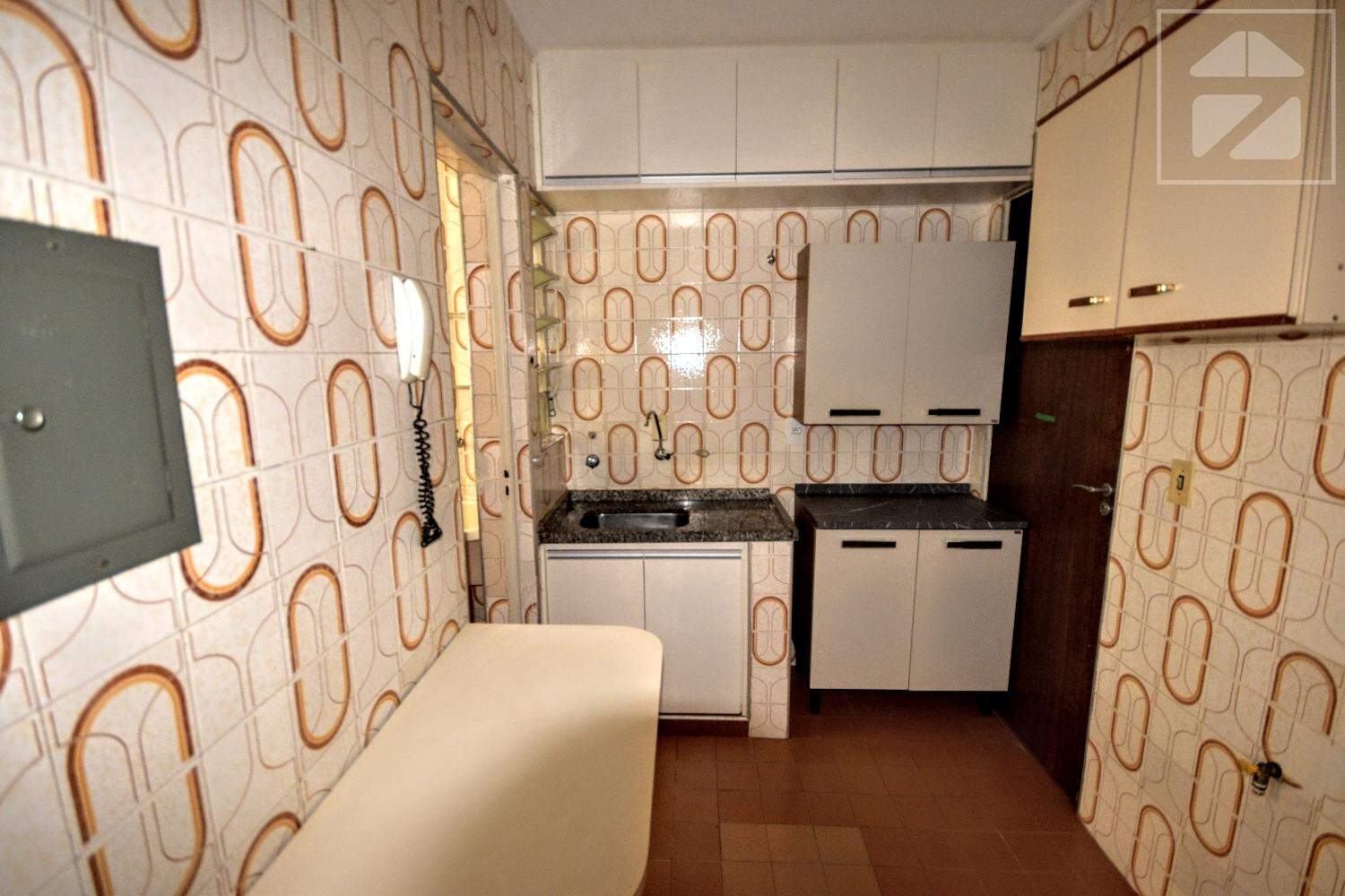 Apartamento em Centro, Campinas - SP | Zelo Imóveis: Cozinha