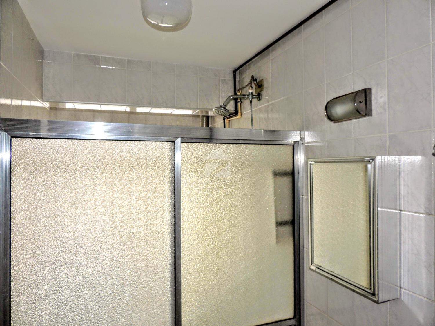 Apartamento em Centro, Campinas - SP | Zelo Imóveis: Banheiro