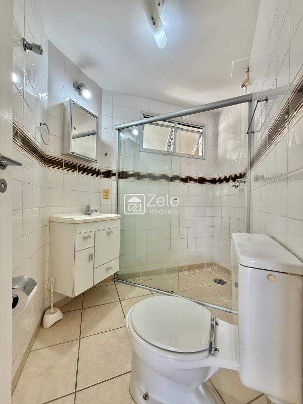Apartamento em Centro, Campinas - SP | Zelo Imóveis: Banheiro social