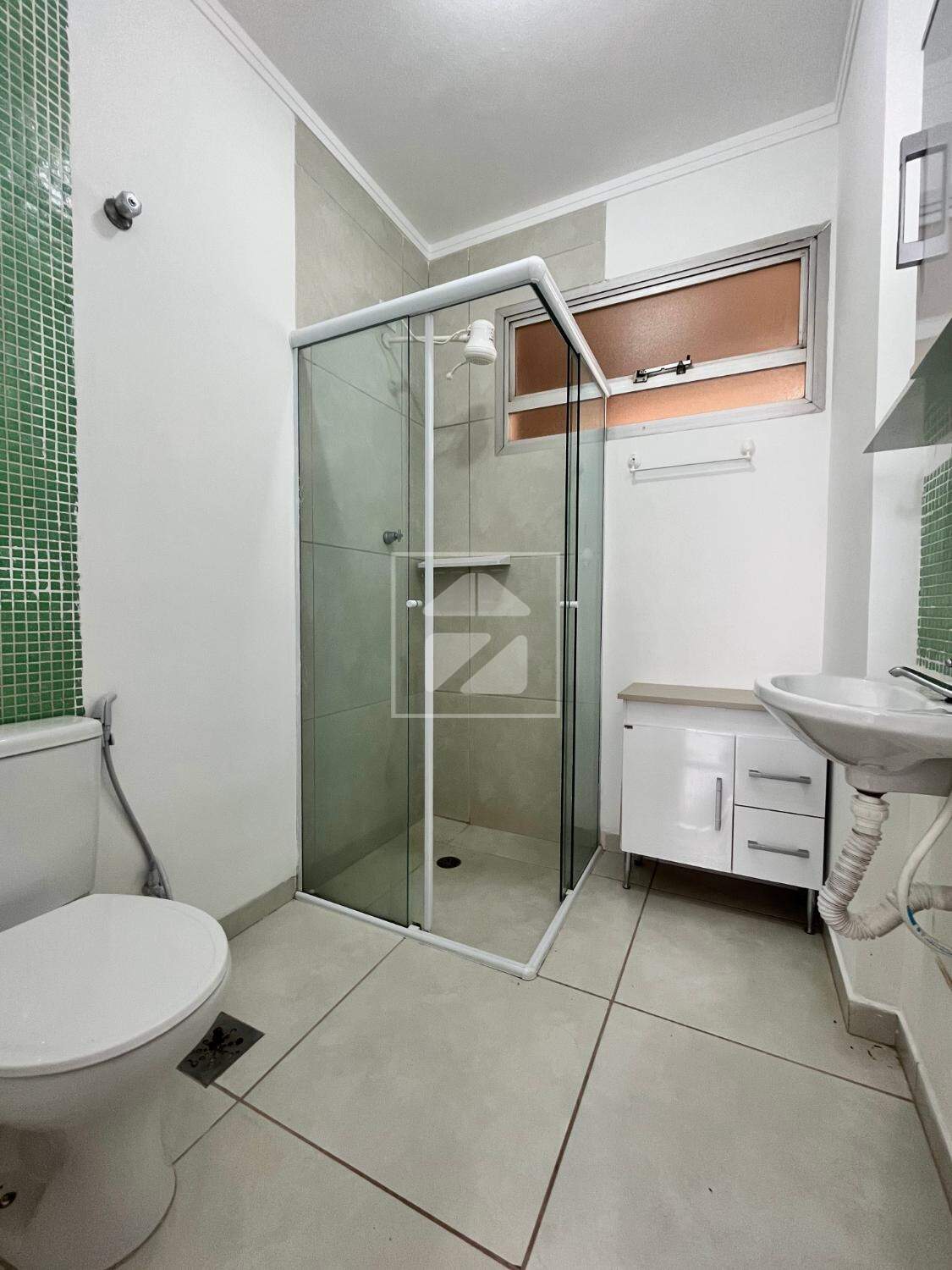 Apartamento em Vila Itapura, Campinas - SP | Zelo Imóveis: Banheiro social