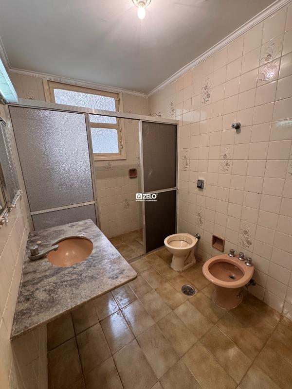 Apartamento em Centro, Campinas - SP | Zelo Imóveis: banheiro