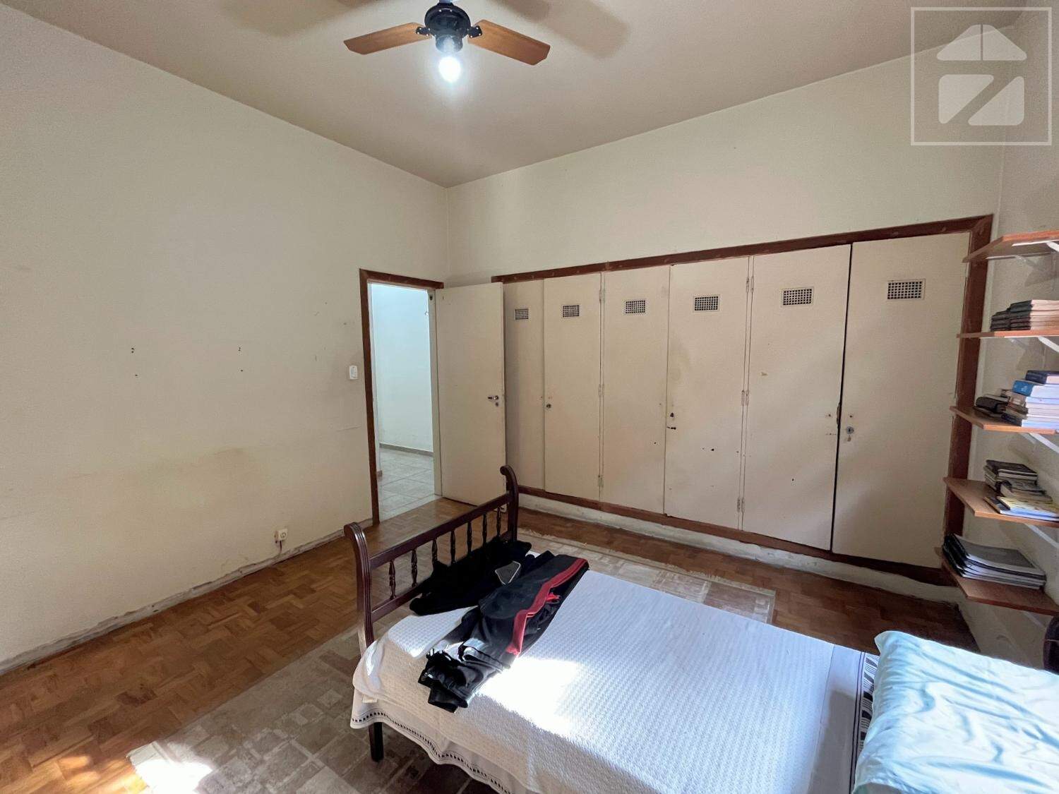 Casa em Cambuí, Campinas - SP | Zelo Imóveis: 