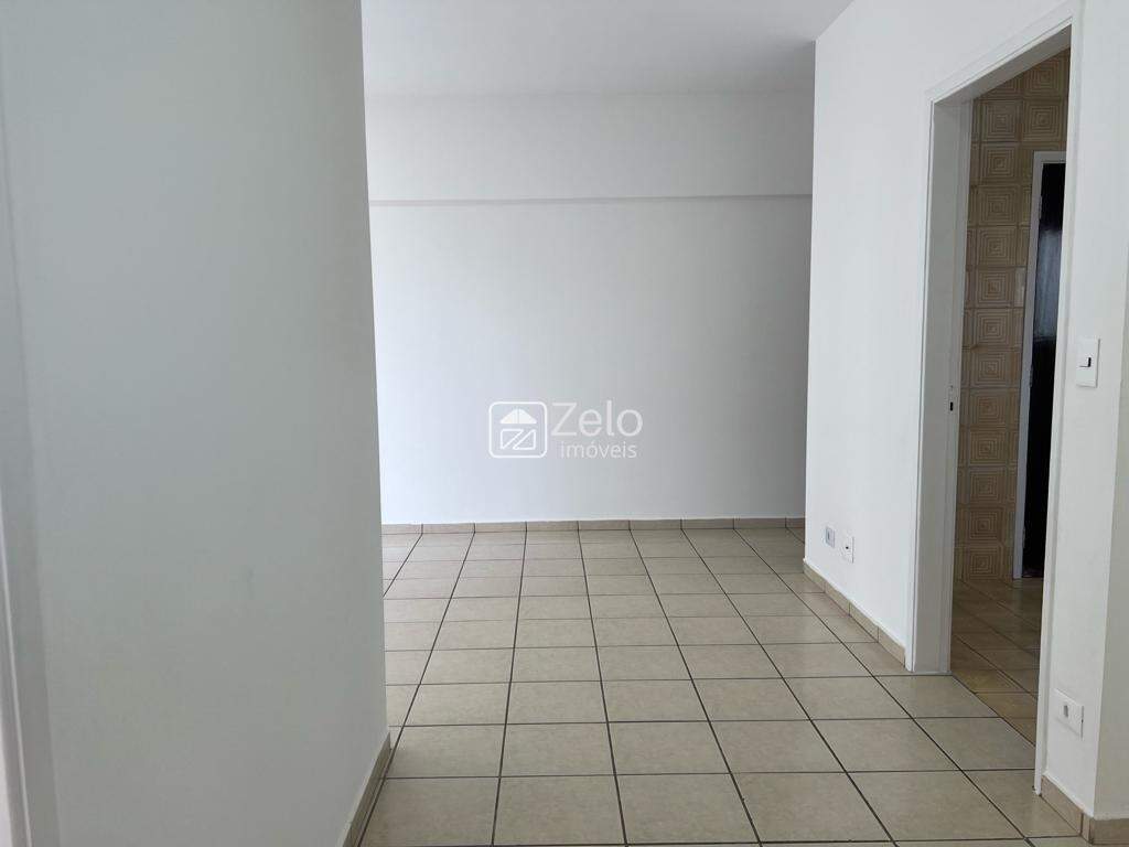 Apartamento em Vila Itapura, Campinas - SP | Zelo Imóveis: Sala de estar